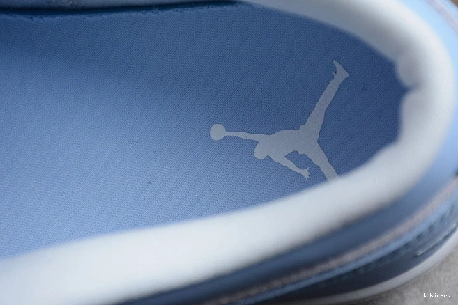 Reps TBkick DC0774-050 Low 1 (W) Jordan Blue University 0816